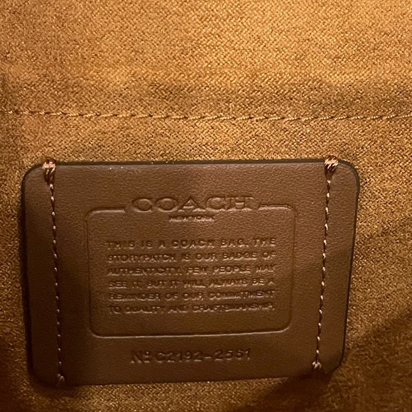 Coach Klare Crossbody Shoulder Bag Linear Quilting Green - Picture 4 of 5